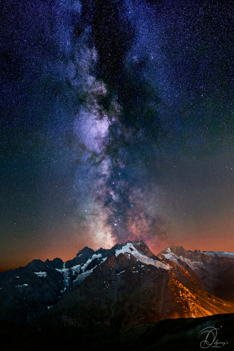 Astrophotography Nightscape Aude Nowak Odyssey's Dream Alpes Montagnes Photographie de paysages nocturnes Voie lactée sortant de la Meije