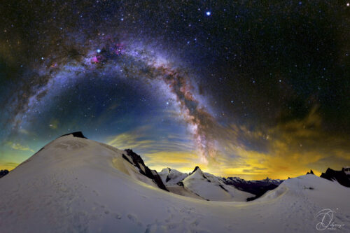 Astrophotographie Paysages nocturnes nightscape mountains Alps Alpes Montagne Allalinhorn Saas Fee Saastal 4000 des Alpes sous les étoiles